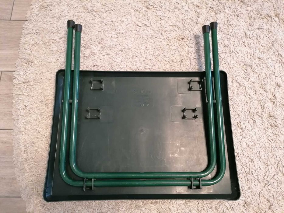 Vând masă pescuit/camping