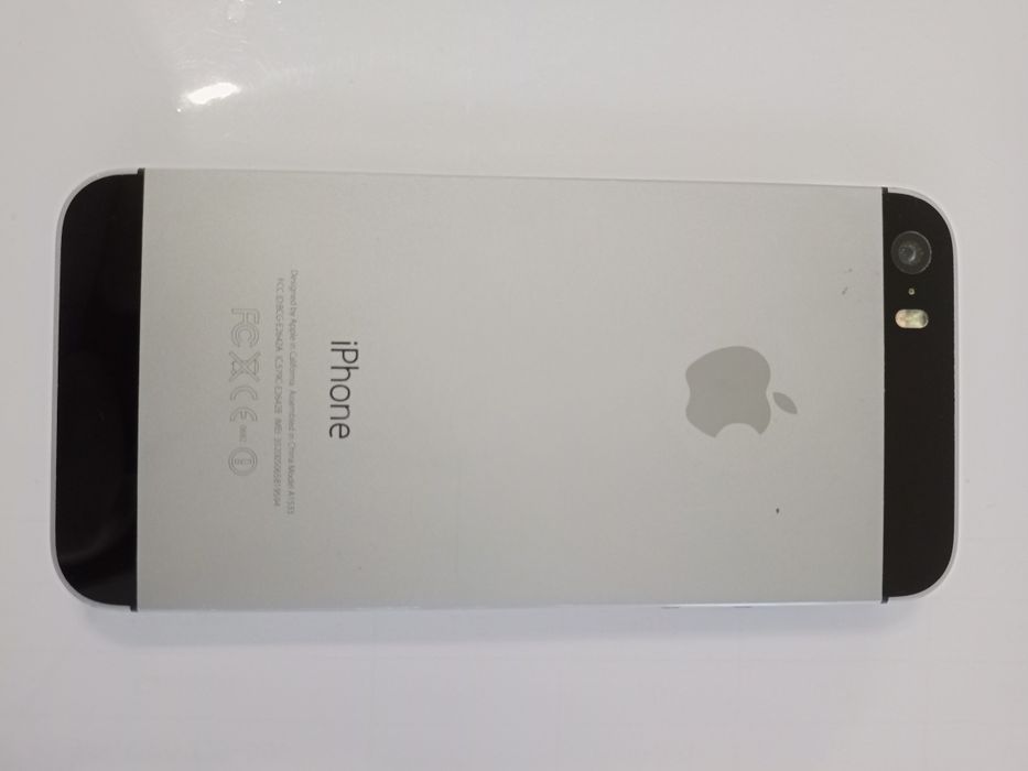 Продам Apple iPhone 5S