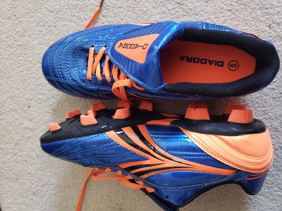 Футболни обувки Diadora