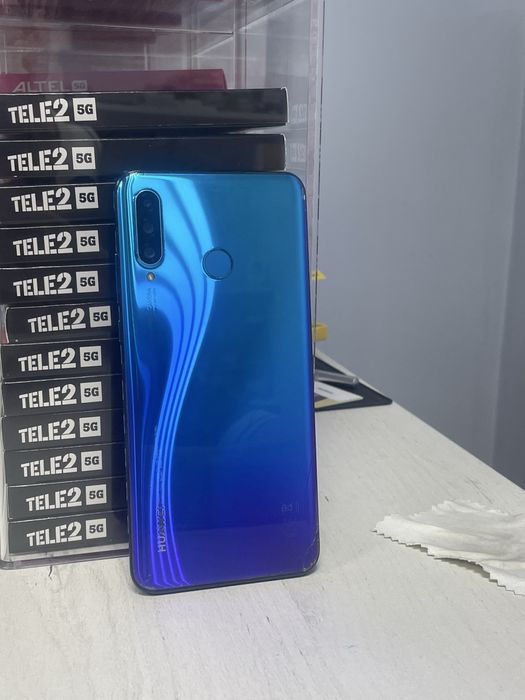 Продаю Huawei p30 lite