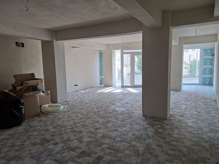 Spatiu Comercial De Inchiriat 79mp