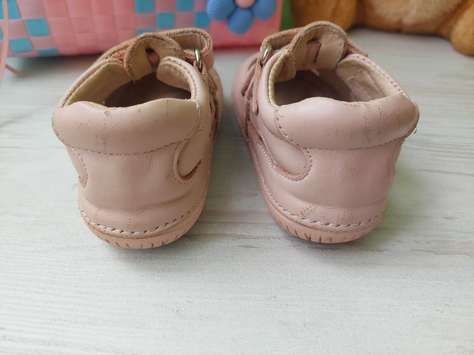 Детски розови сандали K&K