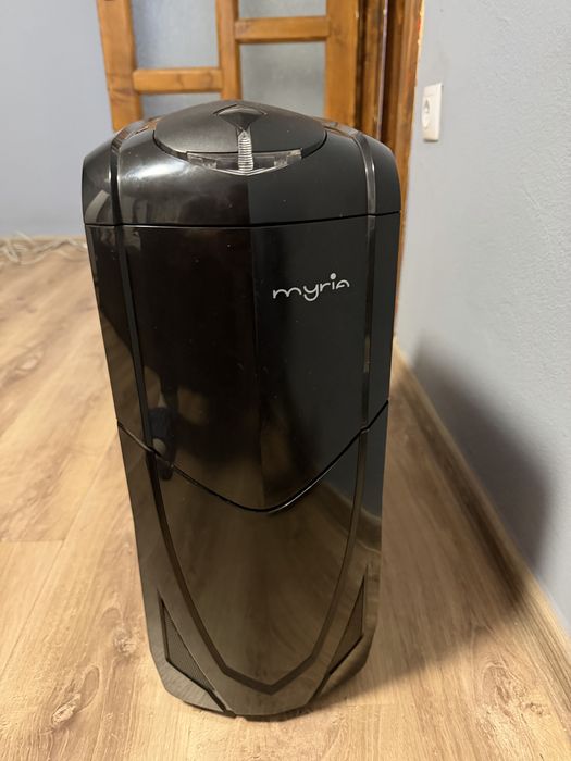 Vand calculator cu i5 gtx 1050 ti