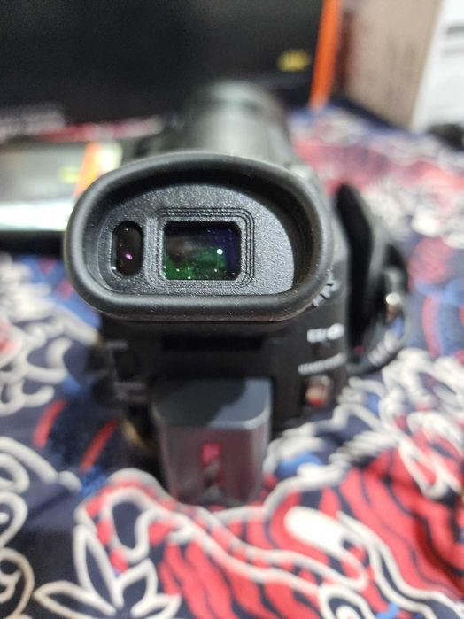 Sony FDR Ax100E видеокамера