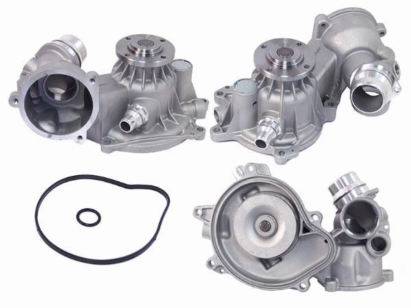 Помпа водяная  Bmw X5