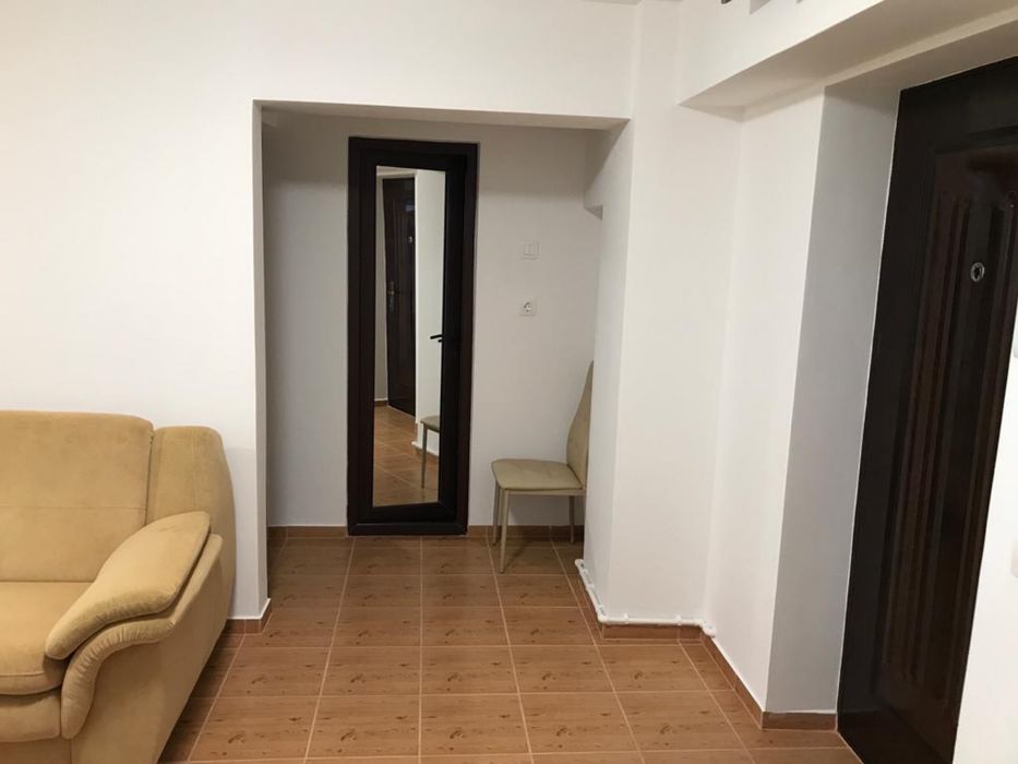 Inchiriez apartament 2 camere Bld.Bucuresti