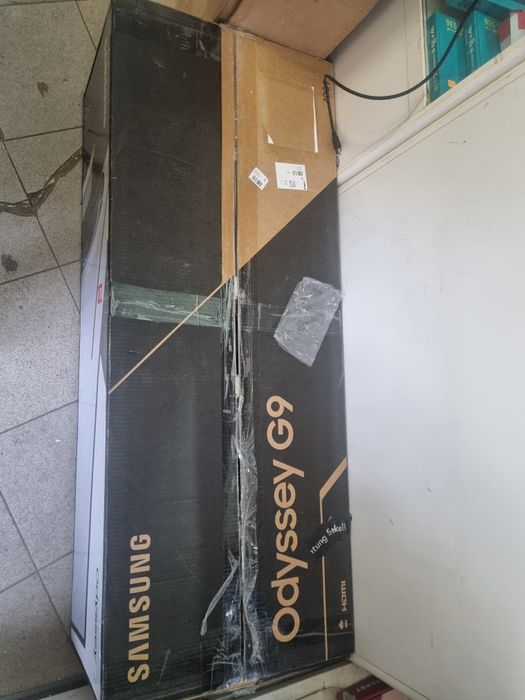 Гейминг монитор SAMSUNG ODISSEY NEO G9 , 49 ИНЧА