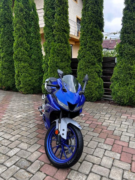 Yamaha R 125 generatia 3
