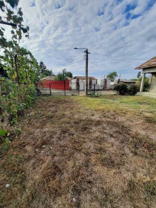 Vind casa si teren in Colacu,jud.Dimbovita