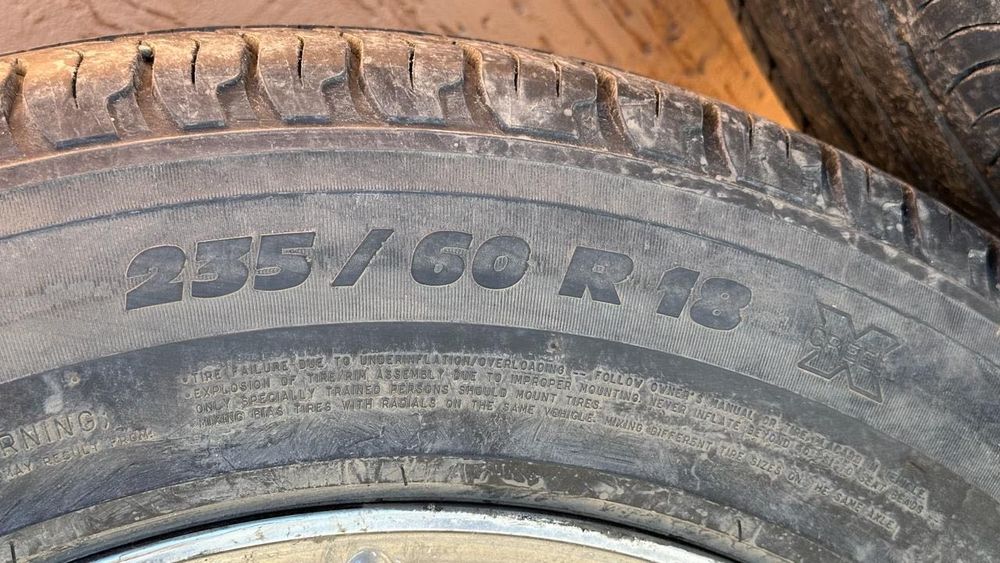 Продам колеса на Lexus RX