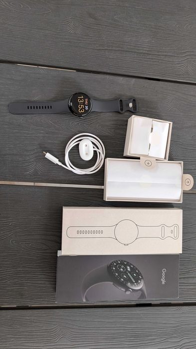 Google Pixel Watch 4 45mm LTE Obsidian – Nou, desigilat, garanție 17.08.2028