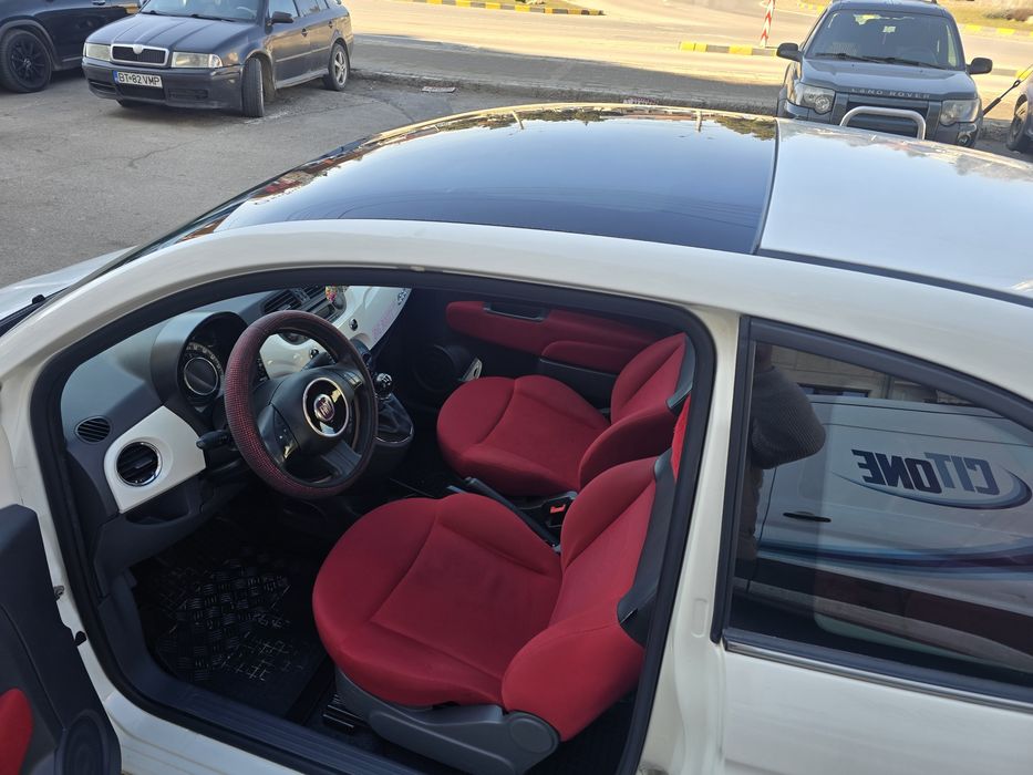 FIAT 500 panoramic ,benzină 2011