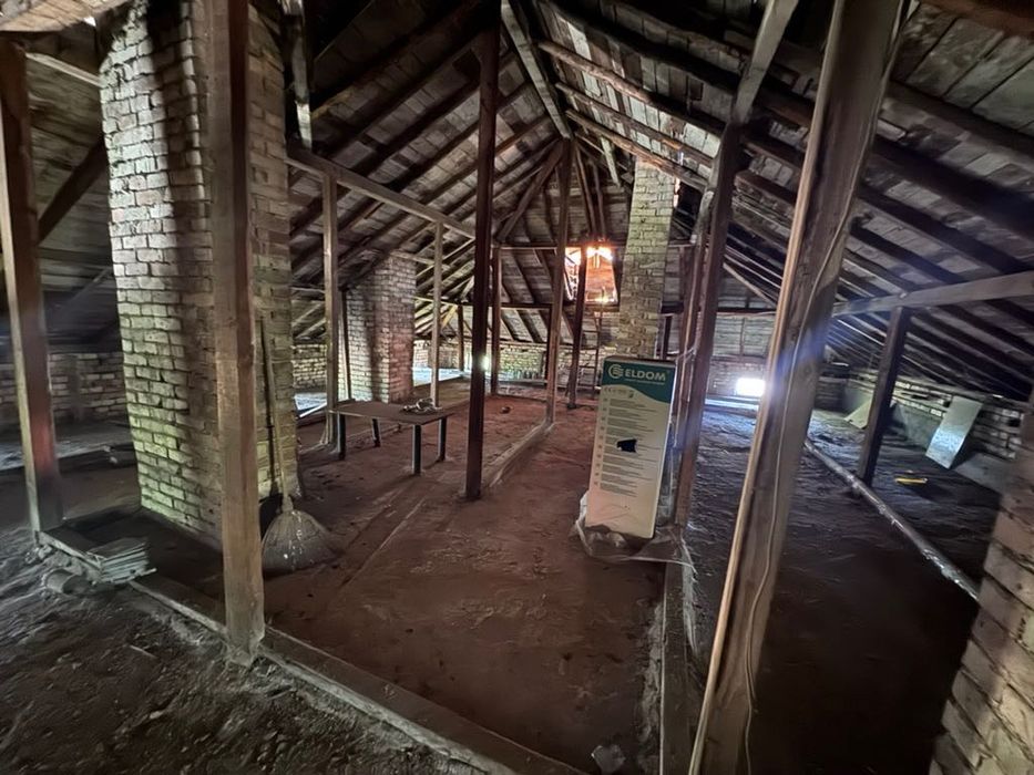 Продава се Етаж от къща в Нови пазар - 122 кв.м за 812 €/кв.м - Снимка #16