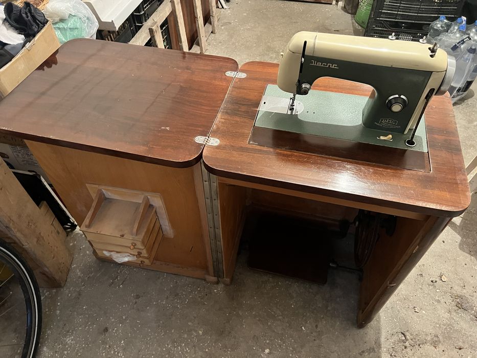 Vand masina de cusut ileana g7