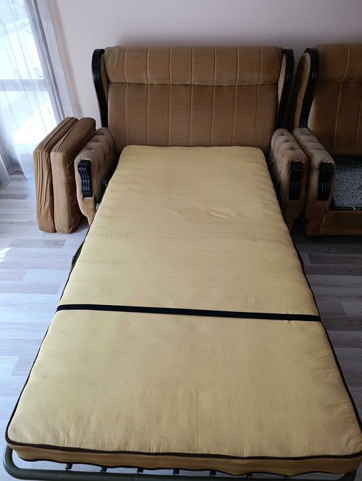 Дивани два броя 180см и 130см