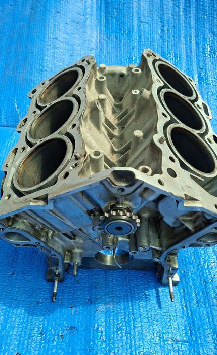 Блок 1GR-FE toyota 4.0