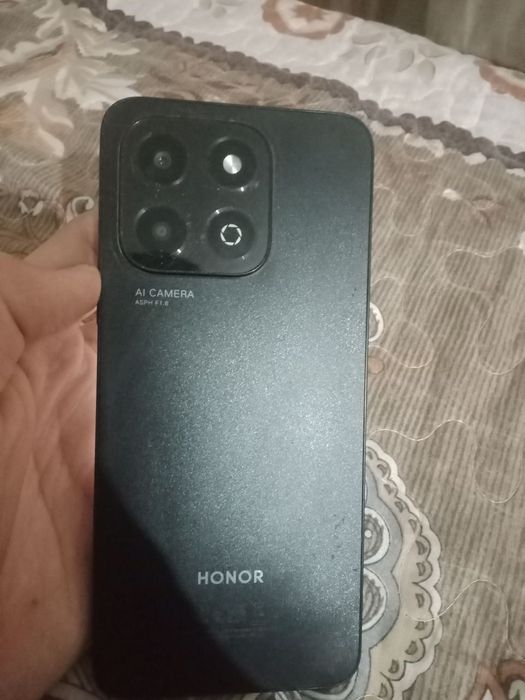 Обменяю Honor x6b