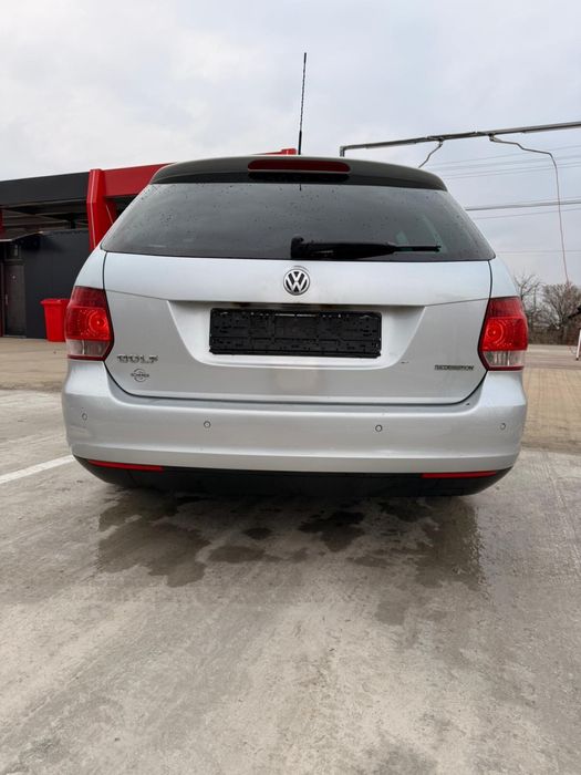 Vând Volkswagen Golf V 1.9 TDI 105 CP – întreținut, proprietar
