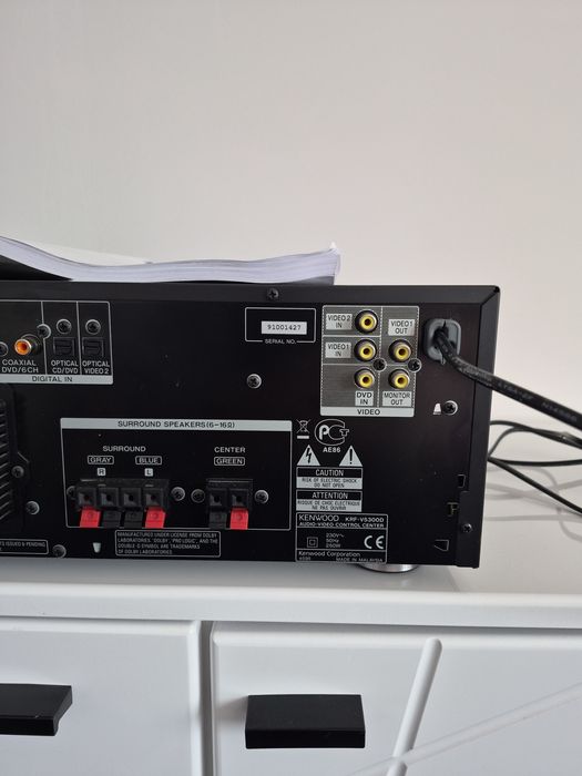 Vând Amplituner Kenwood V5300
