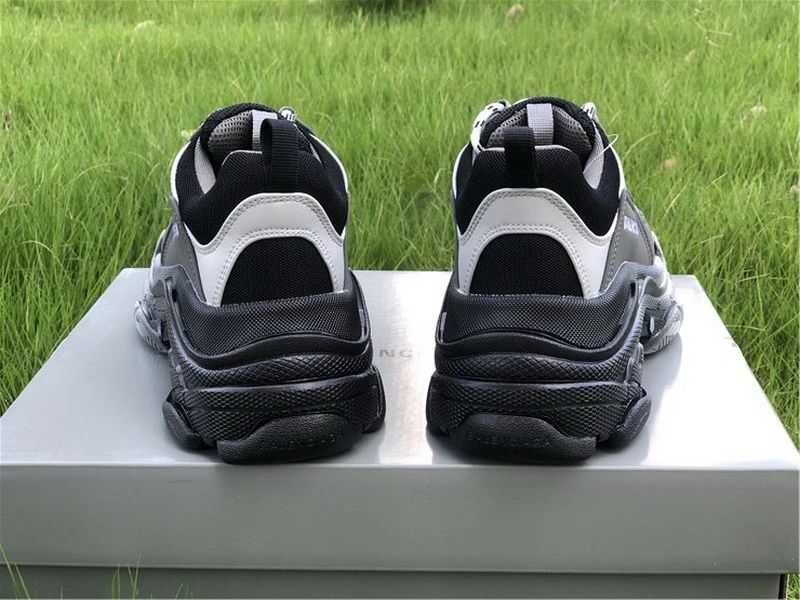 Balenciaga Triple S - Black/Olive/White