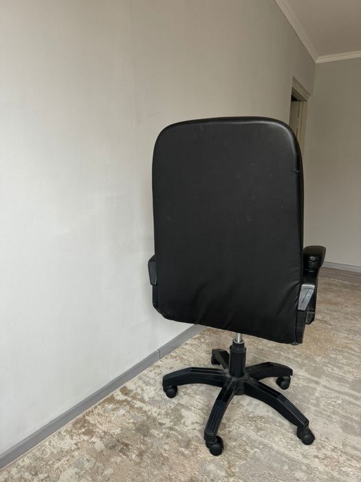 Офисный   кресло