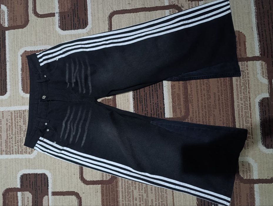 Широкие джинсы хрв