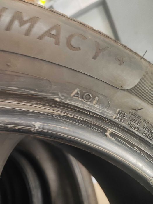 2бр.летни гуми 235/55/18 Michelin