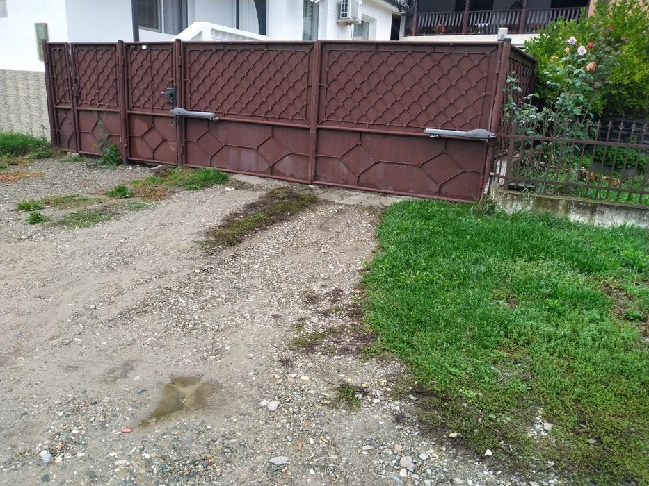 Porți fier cu sistem automat de deschidere