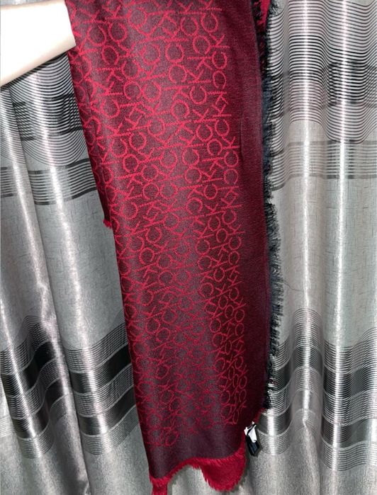 Женский Шарф Calvin Klein