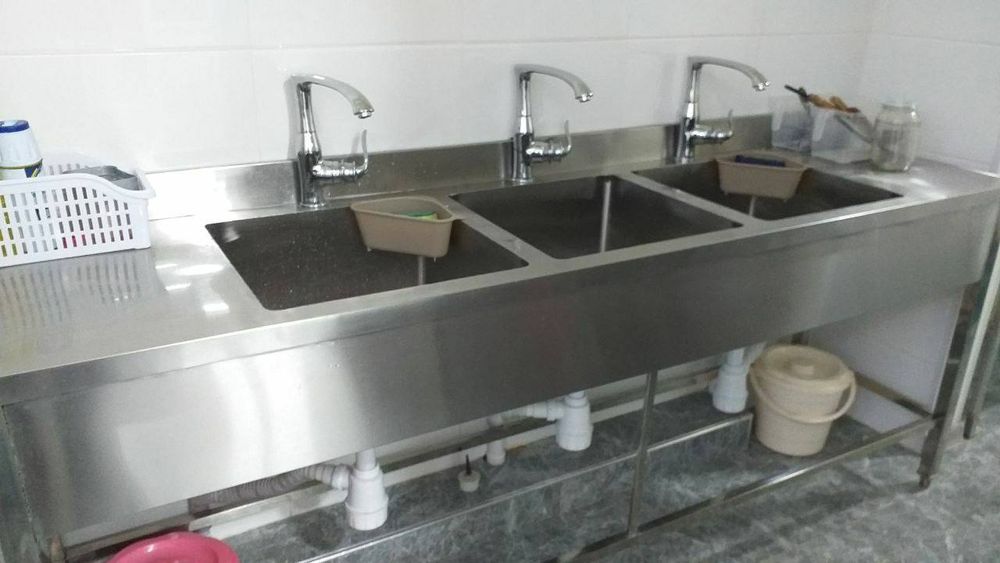 Нержавейка махсулотлар Столлар, Мойка, Газ ва Электр плиталар