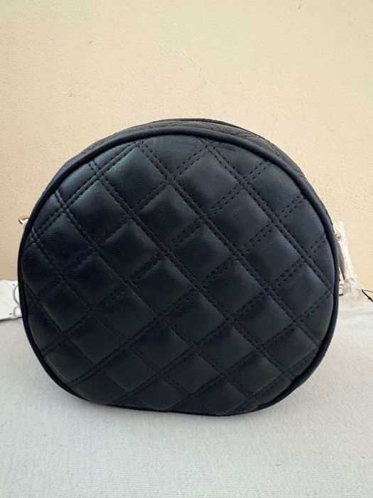 Нова оригинална дамска чанта на Guess