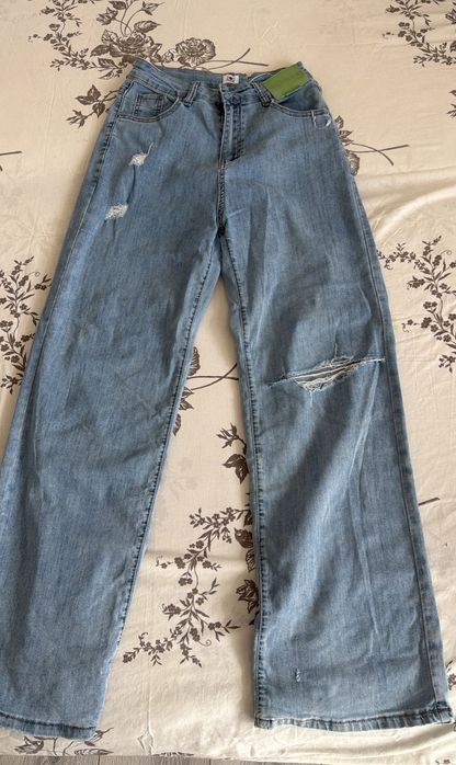 Продаю одежду для подростков