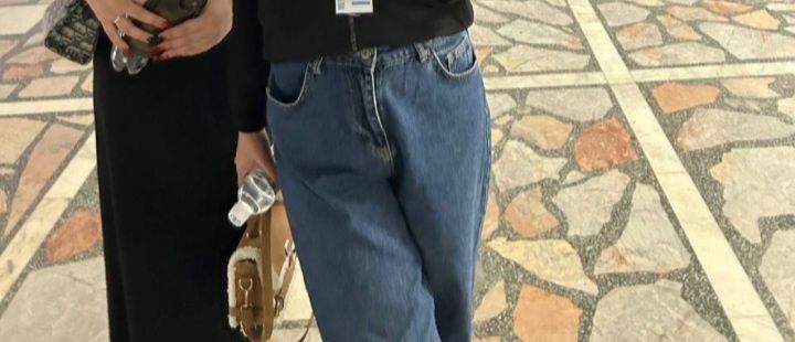 Продам кофту и джинсы