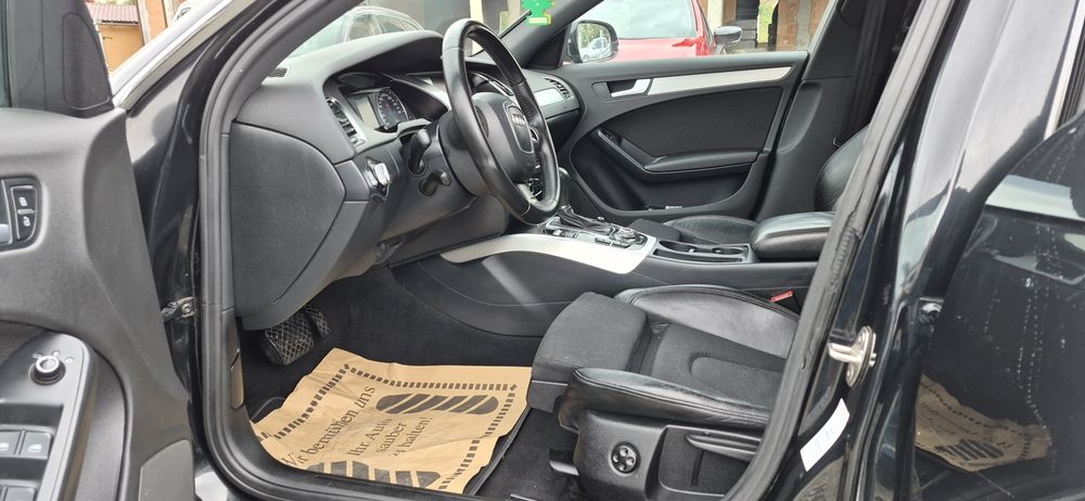 Audi a4 2.0 tdi 143 cp 3 x sline 2012