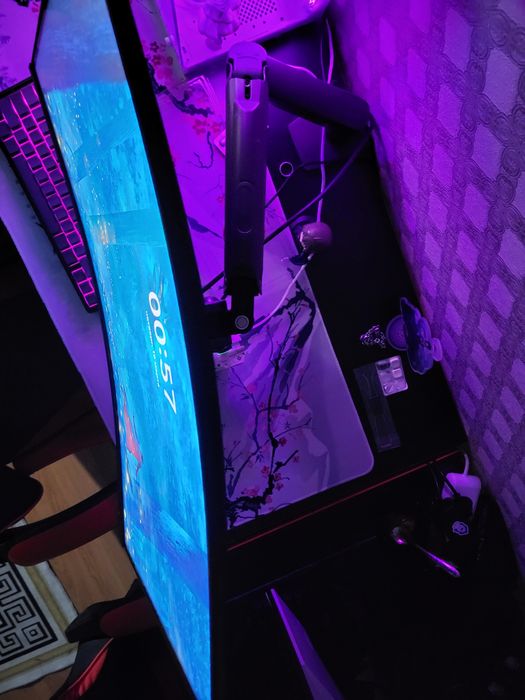 продаётся фулл сетап игровой компьютер