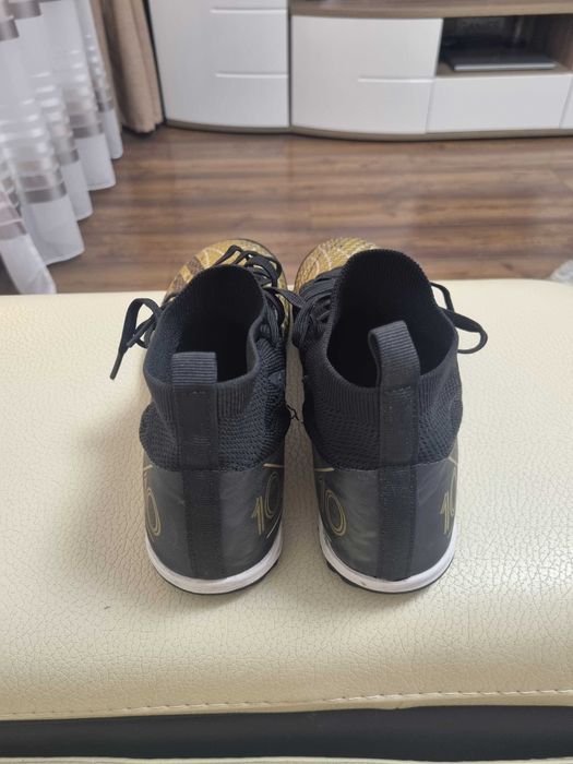 Adidași fotbal pentru teren sintetic nr.37