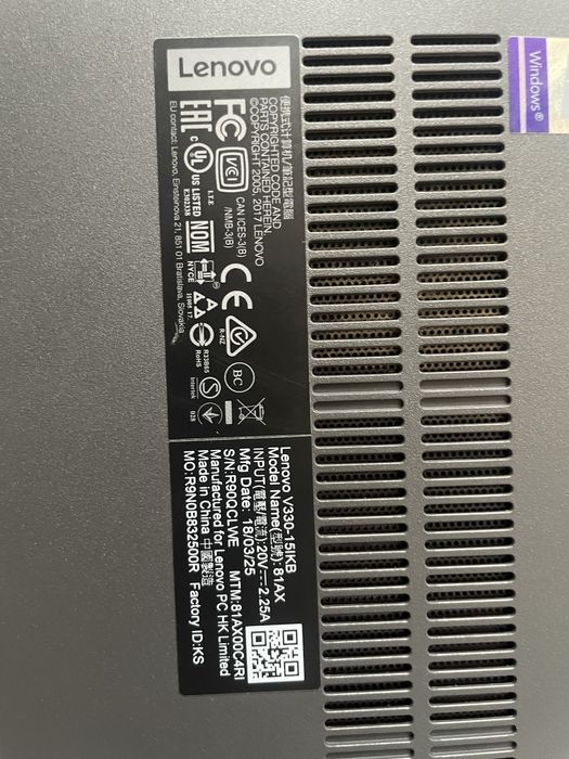 Laptop Lenovo V330-15IKB