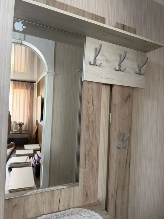 Вешалка шкаф для прихожей