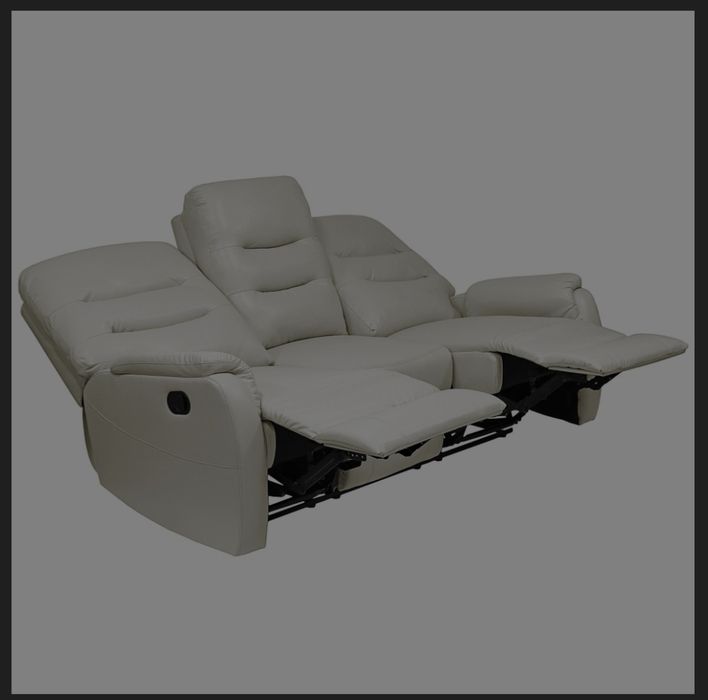 Vând canapea in perfecta stare ,