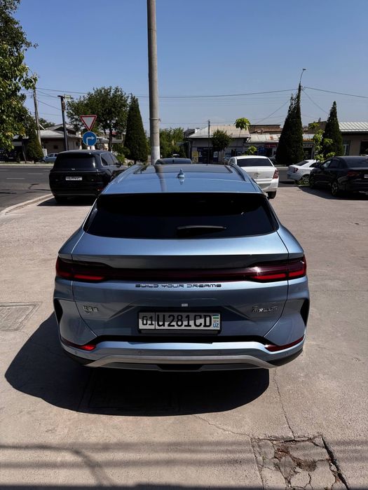 Byd chempion 23 605km