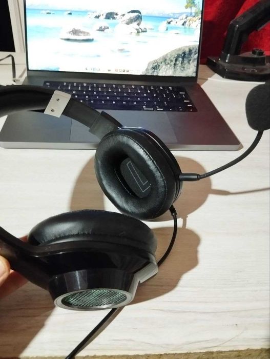 Edifier G2 black