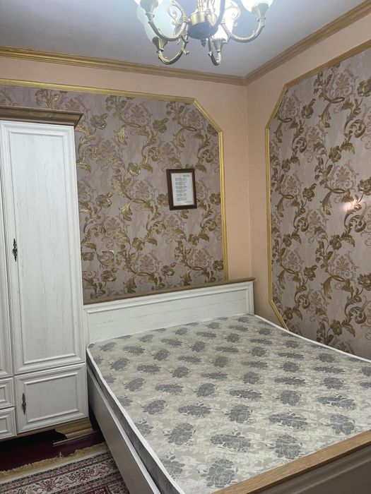 Спальний гарнитур