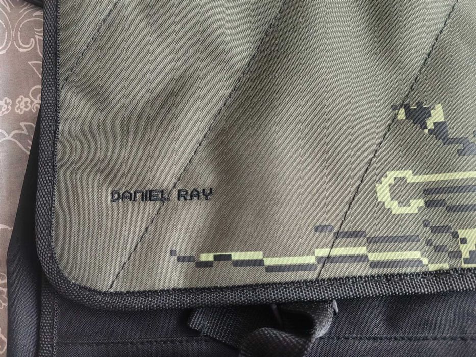 Оригинална чанта Daniel Ray