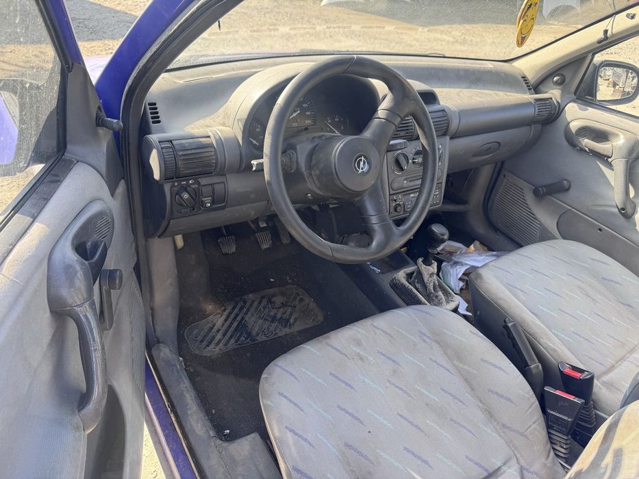 Opel Corsa b 1.2i 45hp 1994г На Части