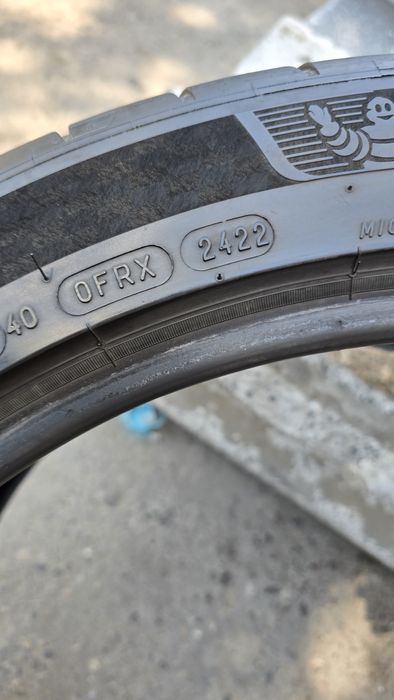 275/40/R22 Michelin pilot sport⁴