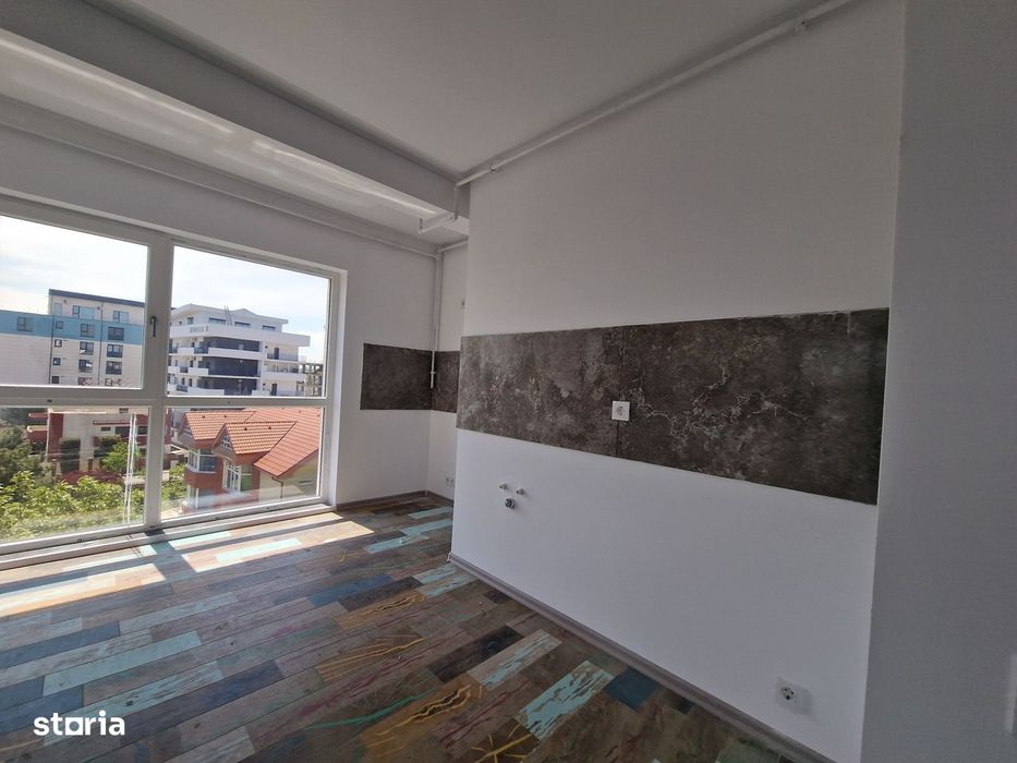 Mamaia Nord (Market Lidl)-Garsoniera 44mp, finisata-63.500e tva inclus