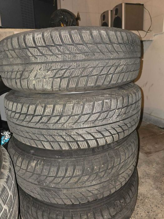 Гуми с метални джанти за Ауди А3