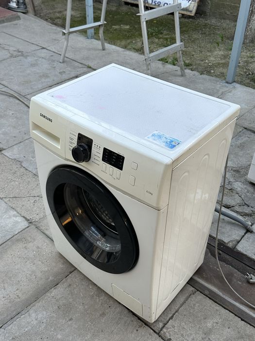 Продается стиральная машина