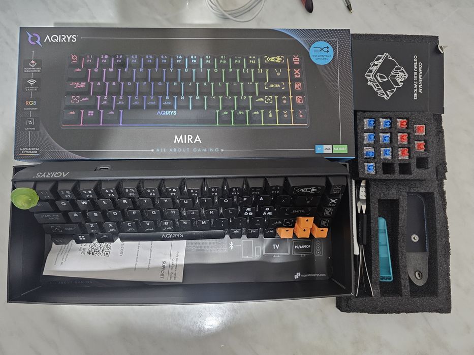 Tastatura Gaming Wireless mecanica AQIRYS Mira, Bluetooth, USB,