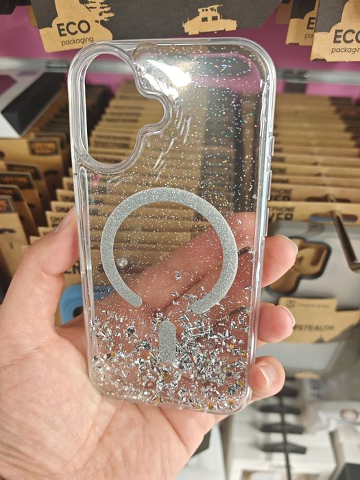 Iphone 17 Magsafe гърбове